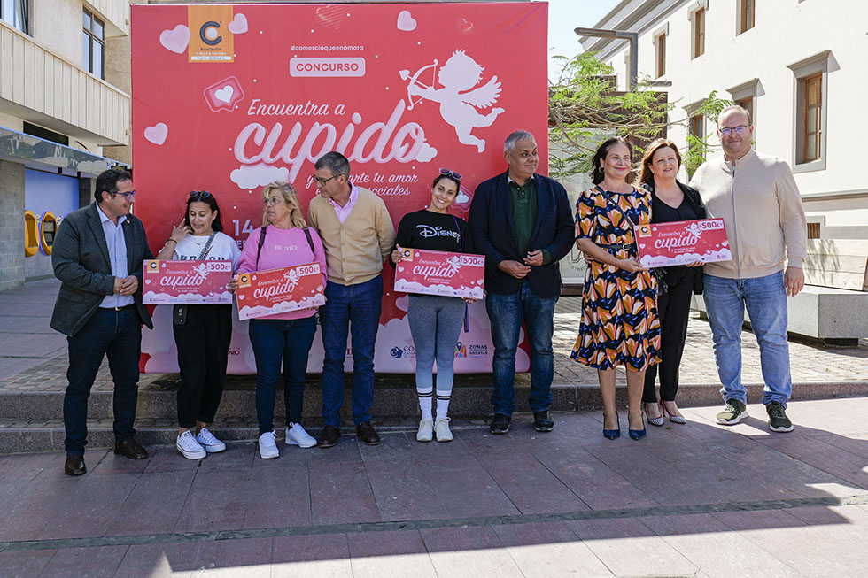 La Campaña Rasca y Gana repartirá 4.000 € en premios por las compras  realizadas en las zonas comerciales de Puerto del Rosario